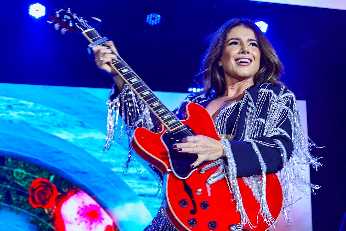 Paula Fernandes faz aniversário nesta segunda-feira (28) 