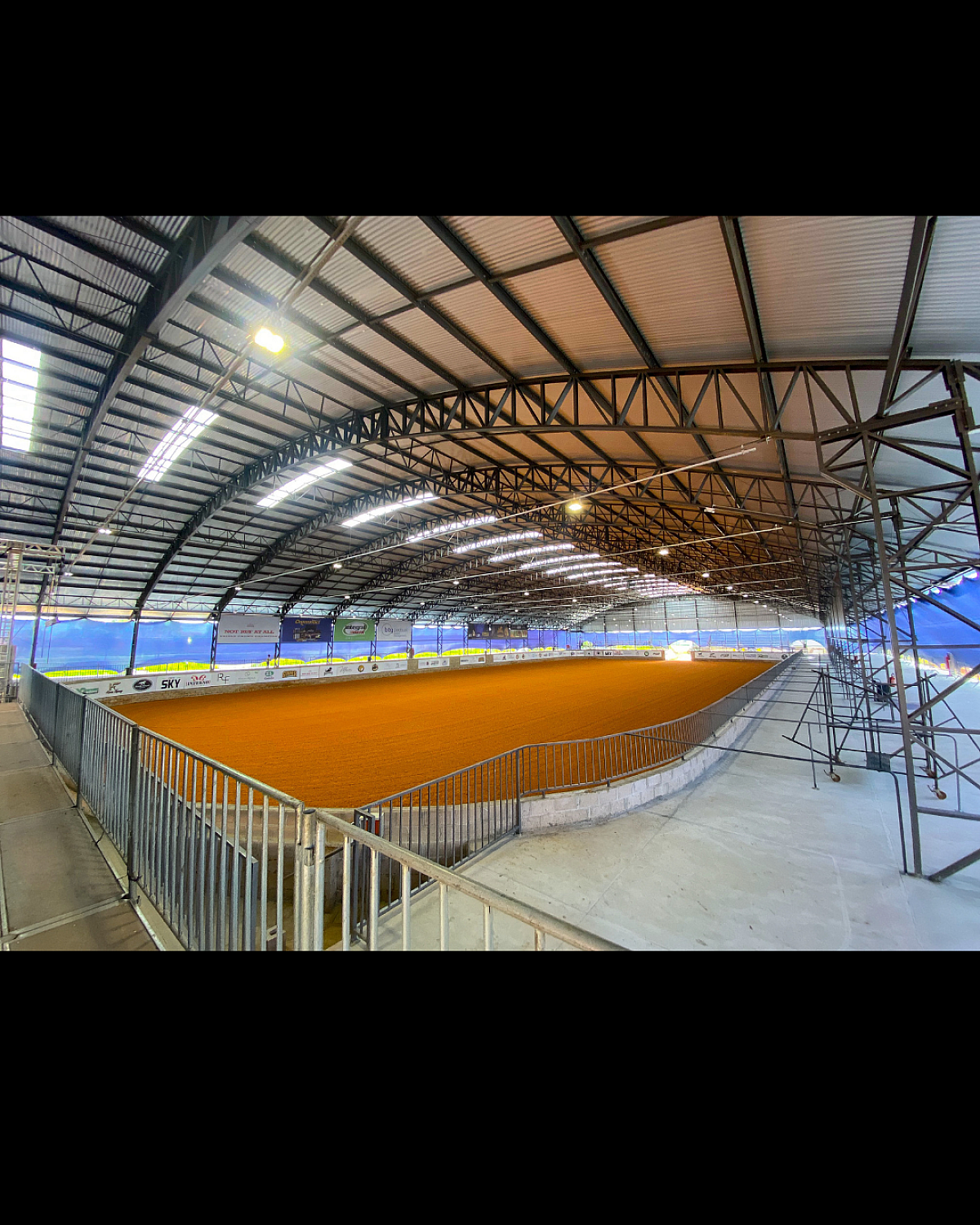Integral Mix inaugura arena exclusiva para Rédeas em Avaré
