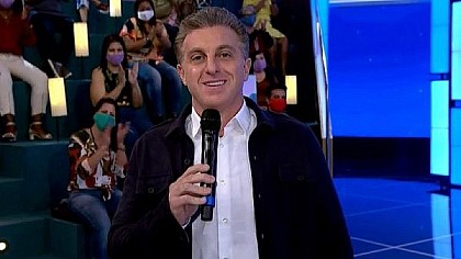 Internet detona Luciano Huck a frente do “Domingão”