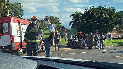 Uma pessoa teria morrido em acidente na entrada do Costa Azul