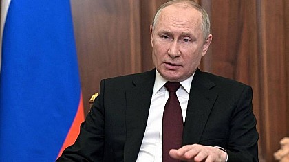 Putin reconhece independência de repúblicas separatistas