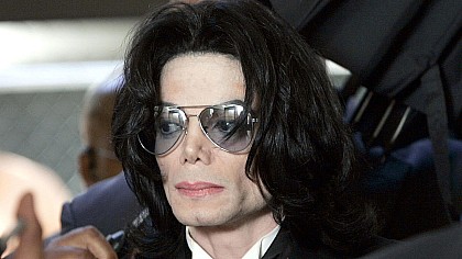 Novo álbum de Michael Jackson será lançado em novembro
