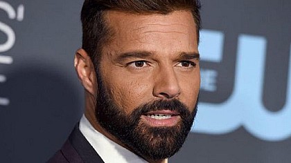 Ricky Martin está sendo acusado de violência doméstica