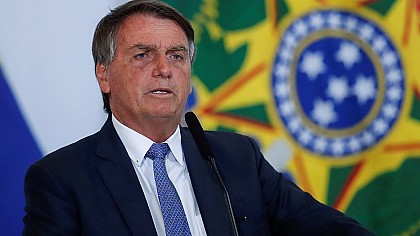 Bolsonaro faz apelo por fim de bloqueios: 