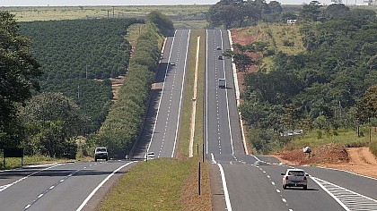 Os pedágios nas principais rodovias do estado de São Paulo começaram a cobrar os novos valores