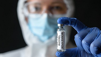 Brasil começa vacinação contra monkeypox nesta segunda (13)