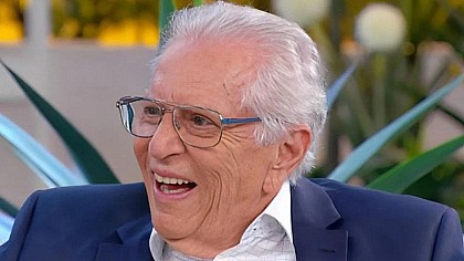 Humorista Carlos Aberto de Nóbrega teve alta do hospital