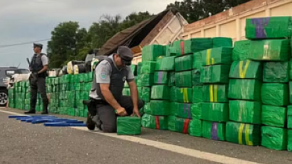 Motorista é preso por tráfico de drogas na Rodovia Castello Branco, em Bofete