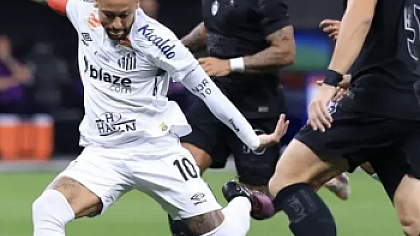 Corinthians vence Santos por 2 a 1 no Paulistão 2025